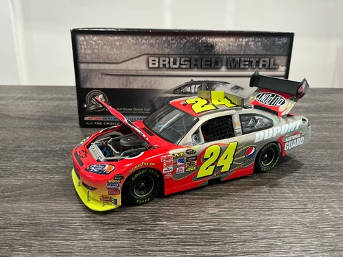 2010 Action Jeff Gordon #24 DuPont Impala Brushed Metal Silver 1:24 NASCAR - Picture 3 of 21