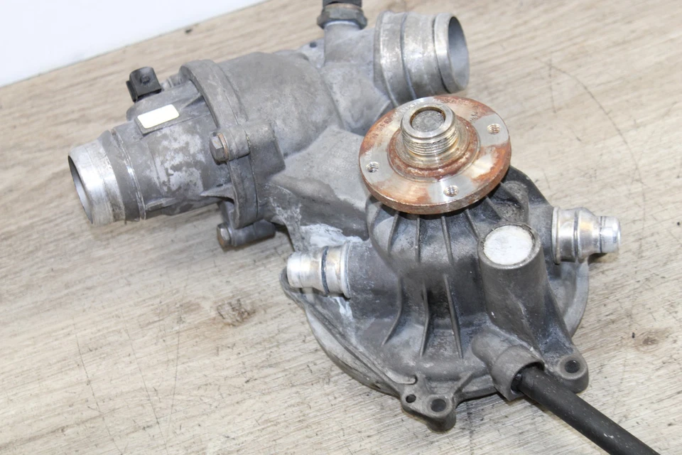 BOMBA DE AGUA MOTOR BMW E60 E63 E53 E65 E66 745LI 745I 760LI 760I N62 N73 0208 Foto 2 de 4