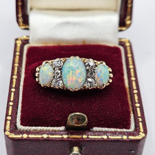 Antique Edwardian 18ct Gold Opal and Diamond ring 1.50ctw UK size O