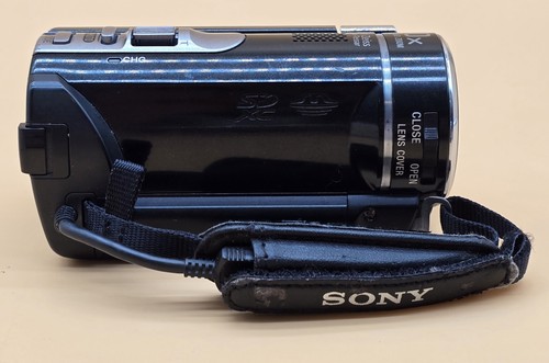 Sony Handycam HDR-CX190E Handheld HD Digital Camcorder. See Description - Picture 8 of 10