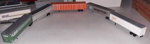HO Scale Semi Trailers/Containers Lot of 5 (HO-406