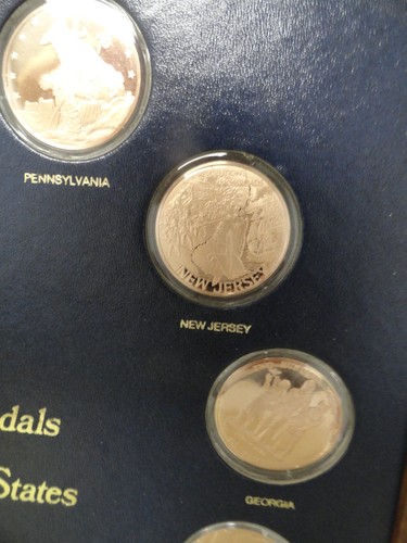 The Official Bicentennial Bronze Proof Medals Of The Thirteen Original States - Picture 7 of 8
