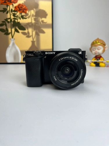 Sony Alpha a6000 Mirrorless 24MP Digital Camera with 16-50mm Lens English-95%new