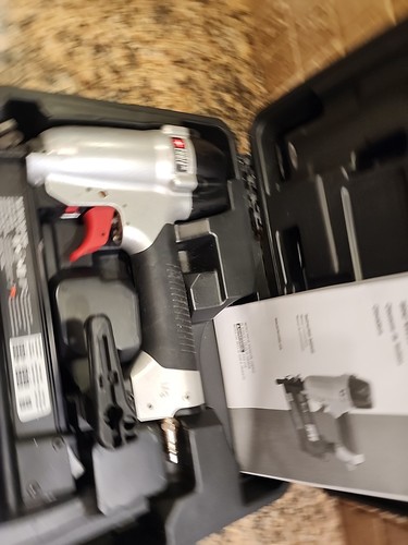 QUALITY! Porter Cable BN200C 2" 18-Gauge Brad Nailer - Picture 2 of 18