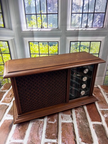 Vintage RCA Victor Solid State Radio RJC36-s Pecan - Picture 12 of 12