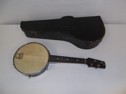 Rare Vintage 4-String Banjolele Ukulele/Banjo & Hard Case. Fabulous Find  #W5 - Picture 1 of 15