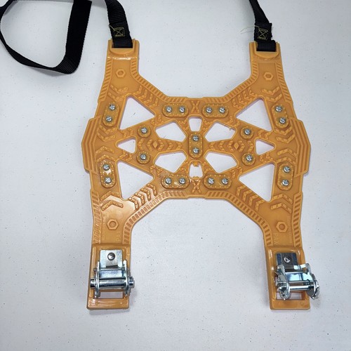 Universal Snow Chains for Cars/SUV/ LT Truck/Pickup Adjustable Traction 6 Piece - Picture 5 of 8