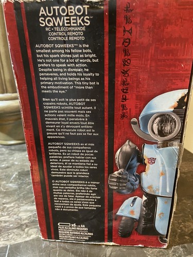 NEW Transformers Autobot Sqweeks RC by Hasbro The Last Knight Sealed Robot - Picture 2 of 5