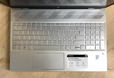 HP Pavilion Laptop 15-cs3xxx i5-1035G1@1,2GHz/ 12GB Ram/ 512GB SSD