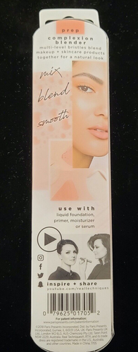 Real Techniques Complexion Blender - Picture 2 of 2