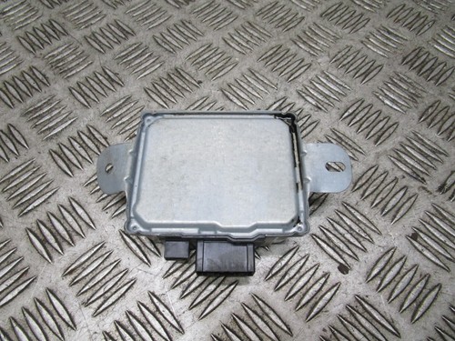 2013 VAUXHALL ASTRA GTC 2L CDTI TELEPHONE NAVIGATION POWER UNIT 13384291 OEM - Picture 3 of 4