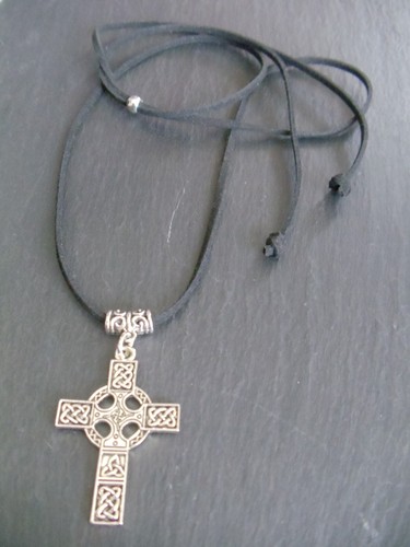 Celtic Cross Necklace Adjustable Cord Large Pendant Triquetra Unisex Boho Gift - Picture 8 of 8