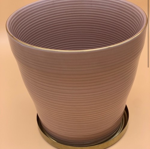 H&M Homes Pink Planter With Gold Tray - Picture 1 of 4