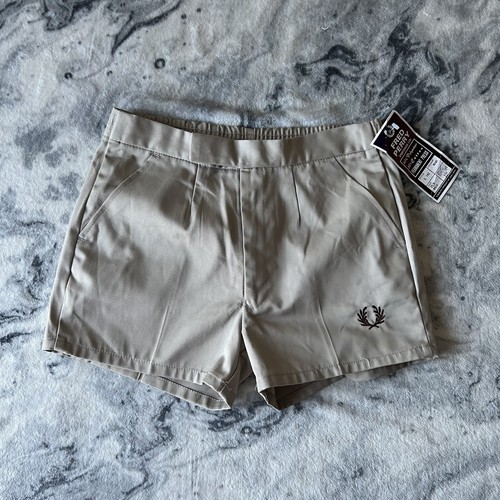 Vintage Deadstock Fred Perry 80er beige Tennisshorts New Old Stock neu mit Etikett 25”/26 - Bild 2 von 14