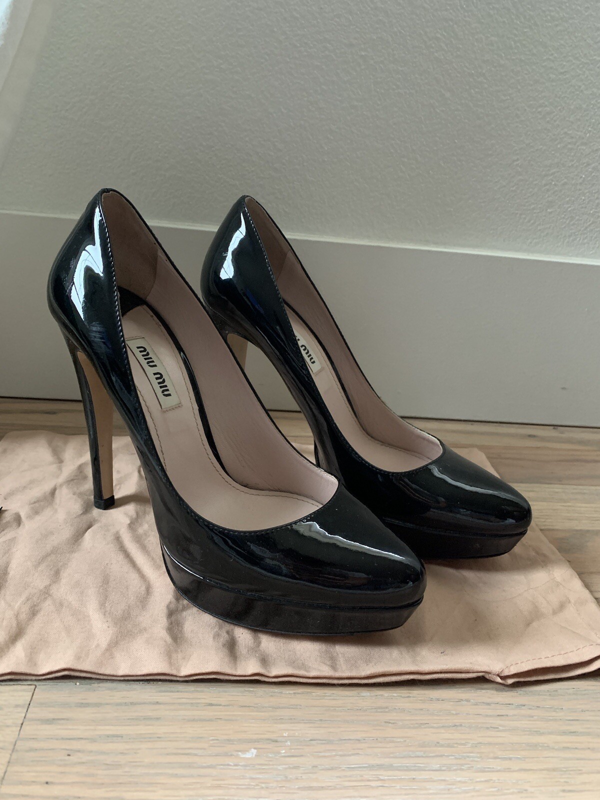 Miu Miu Size 37 / 7 Black Patent Leather Platform… - image 7