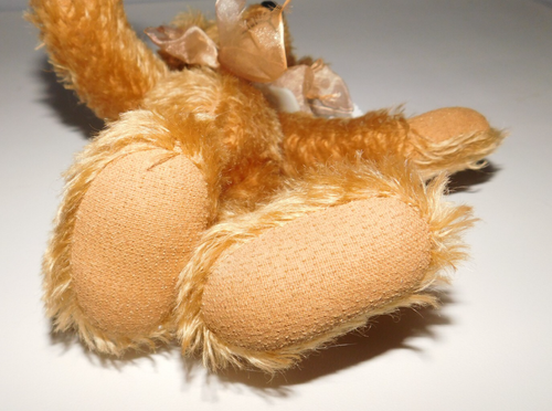 TEDDY BEAR ARTIST SIGNED J.H. MOHAIR JOINTED HAND MADE COLLECTIBLE GOLDEN 10" - Picture 8 of 15