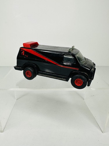 Vintage THE A-TEAM Diecast Van 1/32 Scale Pull Back & Go Ertl 1980s