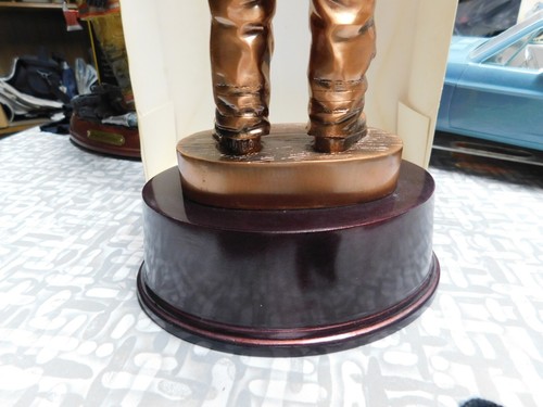Fire Fighter statue / copper - Picture 8 of 8