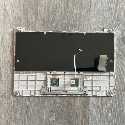 13NX00Y1AP0311 3B0Q3TCJN00 ASUS TOP COVER PALMREST W/K C202SA-YS02 (B)(FC23). R1 - Picture 2 of 3