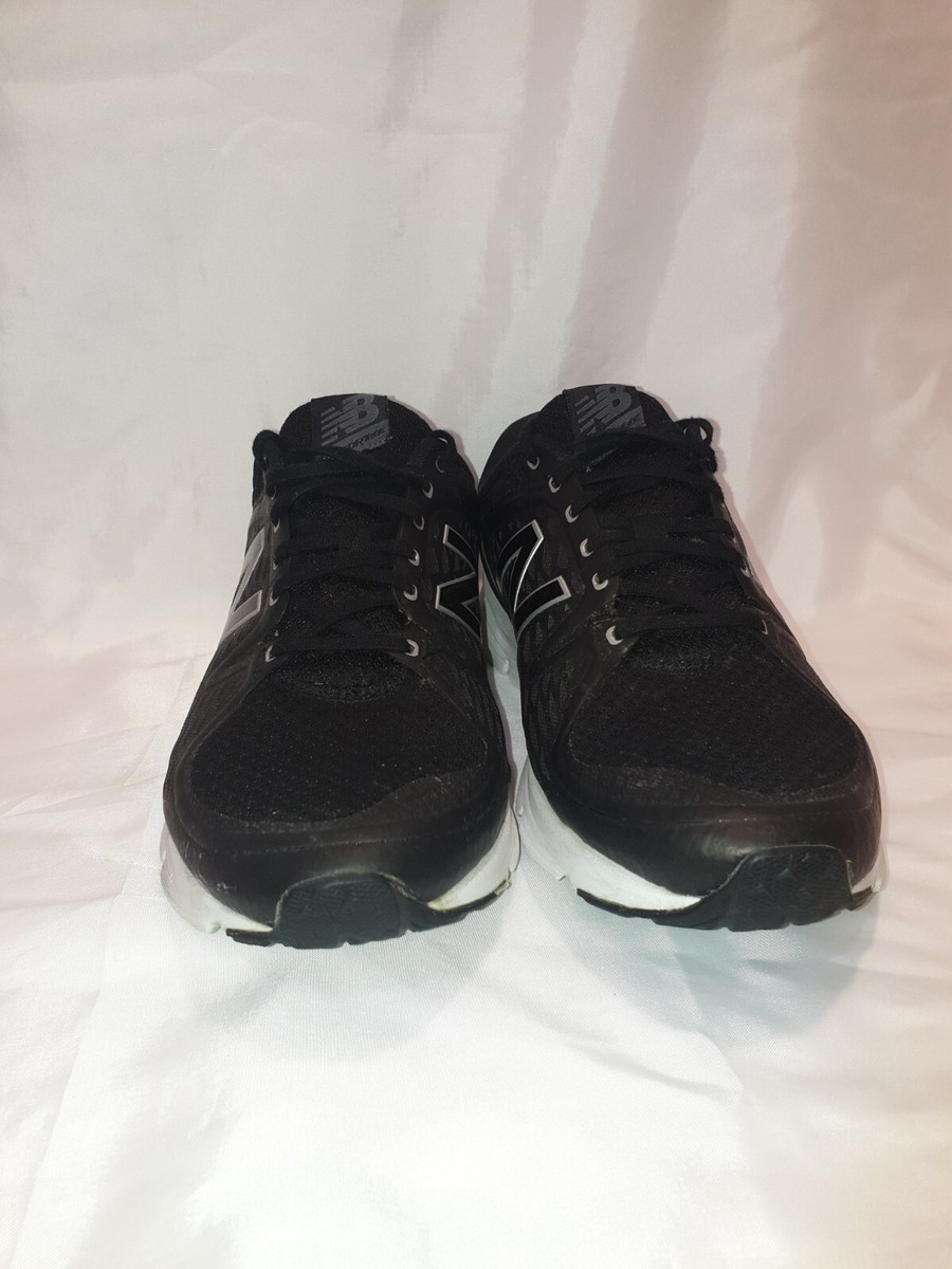 New Balance Mens 775 Shoes Sneakers Size 9 Black M775BS1 Athletic