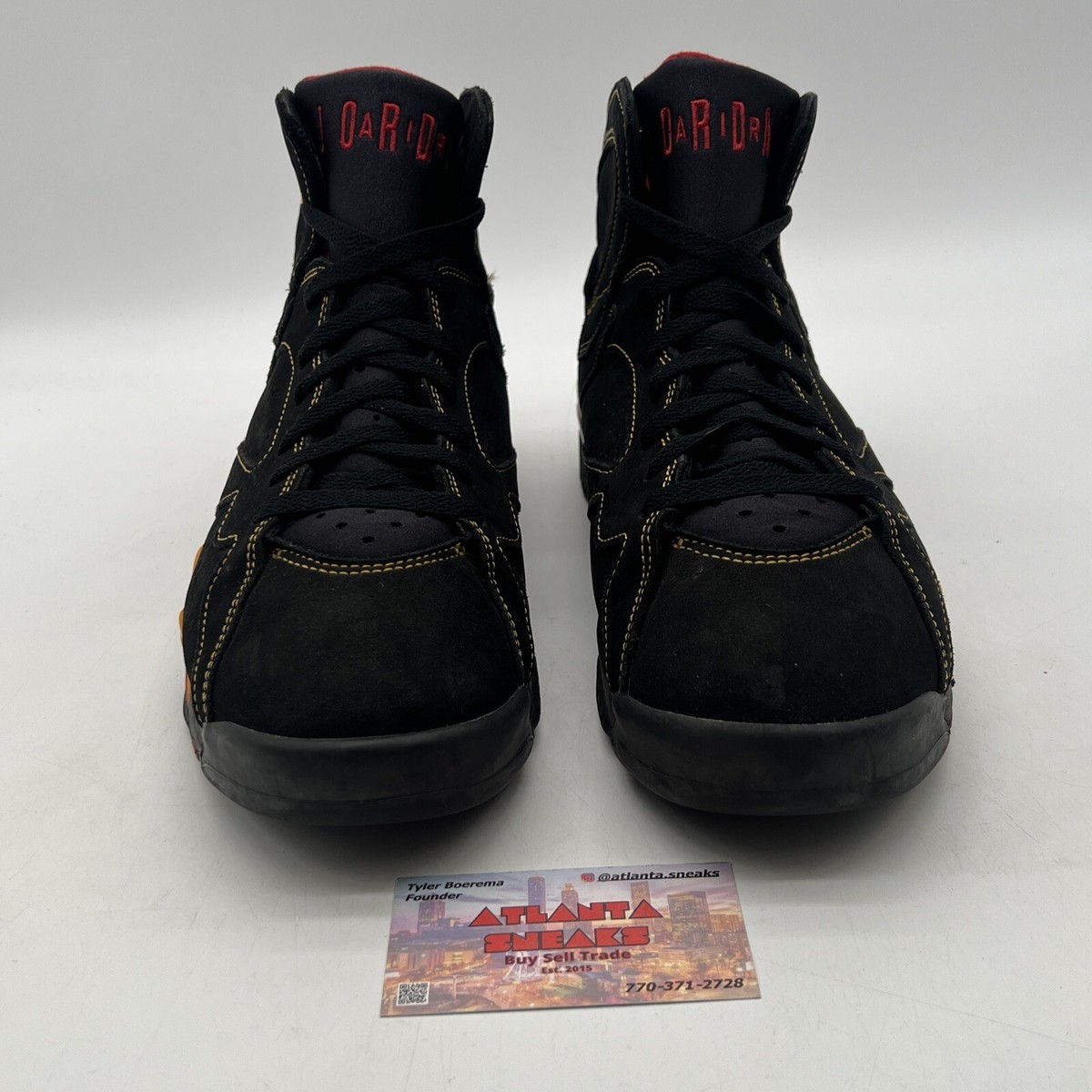 【JORDAN】バスケットシューズ　ブラック/ゴールド/レッド　２５センチ Amazon.com | Jordan Boy's Air 7 Retro BG (Big Kid) Black/Citrus