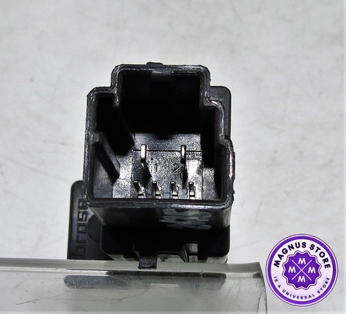 977427-100 Volvo V40 /12-19 Front Right Window Regulator Control Module 16609 RH - Picture 8 of 8