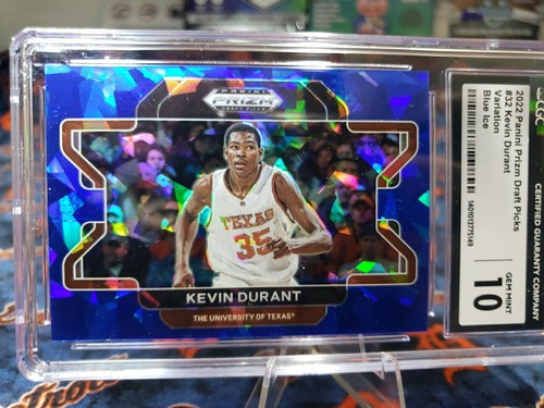 Kevin Durant 2022-23 Prizm Draft Variation #32 Blue Ice /99 CGC 10 - Picture 3 of 7