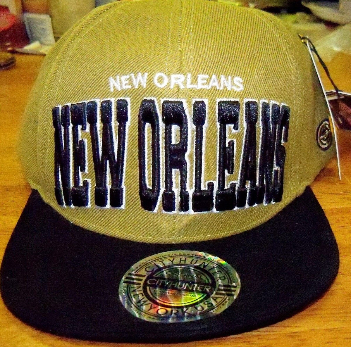 City Hunter USA New Orleans Straight Bill Hat C91 NWT