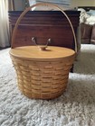 Longaberger 2001 Large Fruit Basket w/ Handle Lid Protector