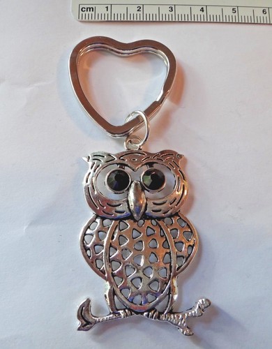 Llavero Pewter Sorority Chi Omega 50x33mm Búho con Cuentas Negras 30mm - Imagen 5 de 6