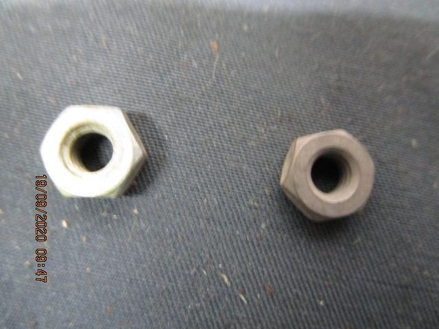タブ 2 NOS Lucas Nuts # 166043, Coil Terminals, Triumph BSA