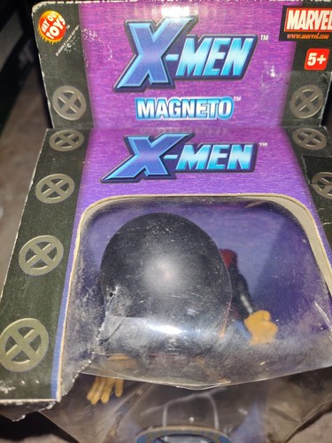 Marvel X-Men Magneto Light Up Talking 6" Bobblehead 2003 - Bild 5 von 5