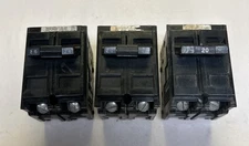 MURRAY,MP220,CURCUIT BREAKER 20A 120/240V 2P LOT OF 3