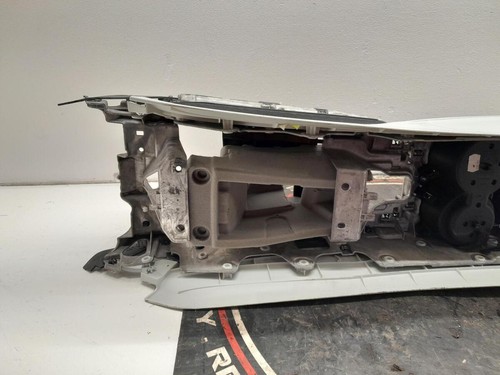 Porsche Macan 2016 95b Armlehne Montage Mittelkonsole 95B863239AM - Bild 10 von 13