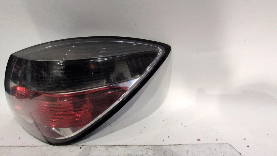 93183056 PILOTO TRASERO DERECHO / 24451834 / 181931 PARA OPEL ASTRA H GTC A04 - Immagine 3 di 4