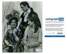 Rosemary Harris Signed Autographed 8x10 Photo ACOA