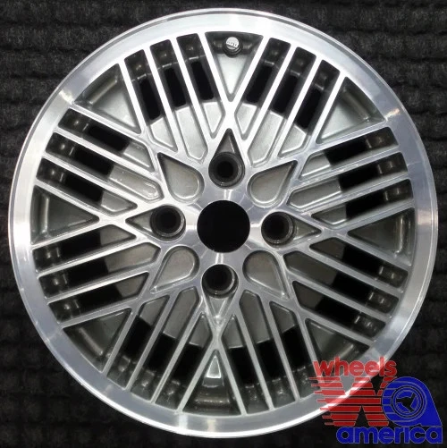 Llanta Chrysler 400 600 Caravan Daytona LeBaron Mini Ram Monaco New Yorker Vo Foto 3 de 4