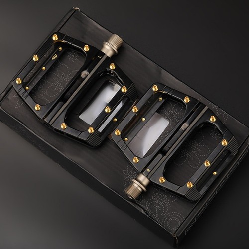 Road and Mountain Bike Pedals with Aluminum Alloy Frame and Anti Slip Spikes - Picture 3 of 12