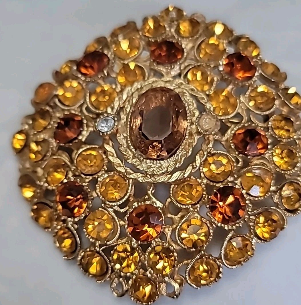 Vintage large statement gold tone rhinestone Broo… - image 10