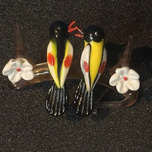Vintage Murano Blown Art Glass Love Birds on Branch With Flowers 2” X 3”