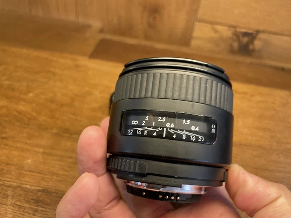 *Almost Mint* SIGMA AF High Speed Wide 28mm F/1.8 Lens for Nikon From Japan - Image 2 of 4