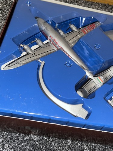 NEW CORGI 1:144 SCALE 47503 FRONTIER AIRLINERS DETAILED DIECAST MODEL AIR INDIA - Picture 7 of 7