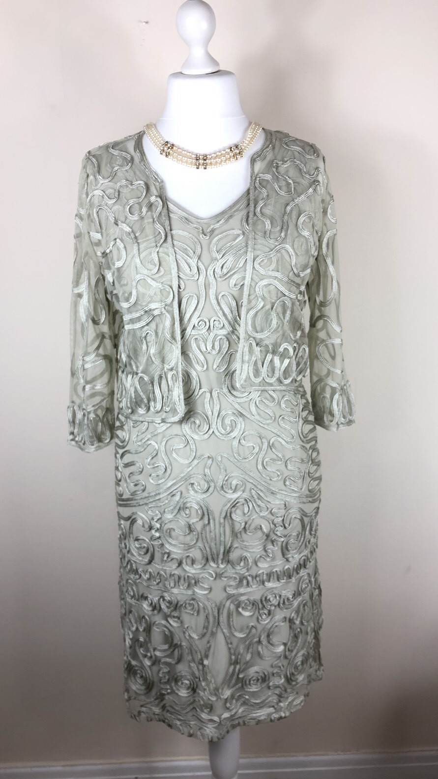 BNWT Donna WINDSMOOR Taglia 12 Abito Abito Abito & Bolero Giacca Maglia oro Festa Di Nozze 5f91b5 BNWT Donna WINDSMOOR Taglia 12 Abito Abito Abito & Bolero Giacca Maglia oro Festa Di Nozze 5f91b5