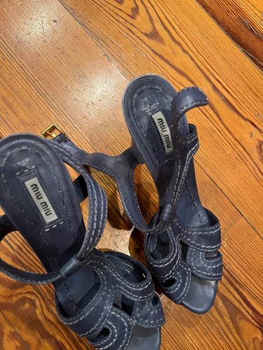 Tacones plataforma Miu Miu, azul claro, talla 39,5 - Imagen 6 de 9