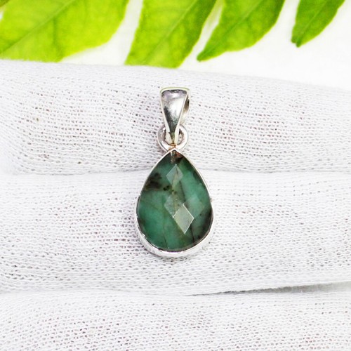 925 Sterling Silver Natural Emerald Necklace Handmade Birthstone Jewelry - Picture 2 of 5