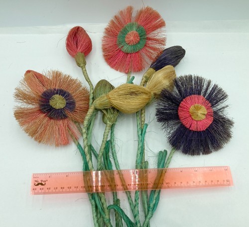 Giant Vintage 1970s Raffia Flowers for Vase or Wall - Picture 2 of 5