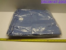 Qty 1 Box of 30: Disposable Scrub Tops Blue Size XXXL 3XL
