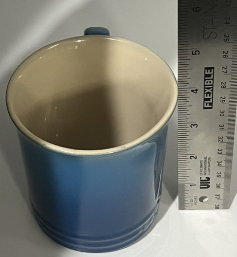 Le Creuset Stoneware Coffee Tea Mug 14oz Ombré Chambray Blue Embossed Discount - Picture 14 of 15