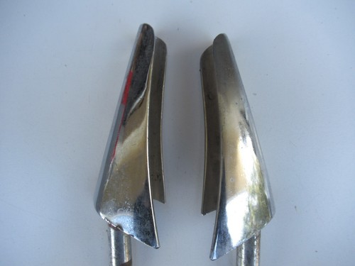 Porsche 356 Speedster Windshield Posts - Picture 2 of 10