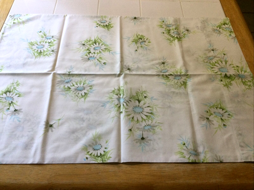 Pair Vintage Springmaid Wondercale Pillowcases Blue White Daisies EUC - Bild 4 von 10